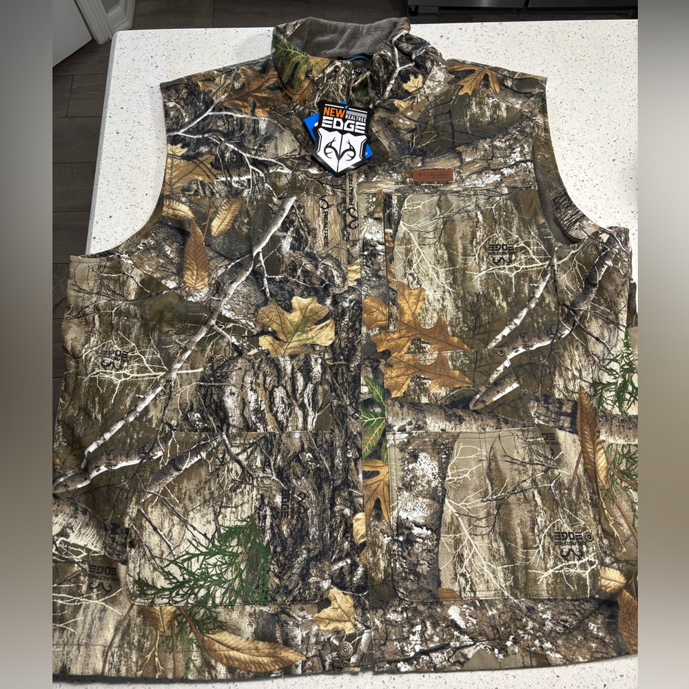 Columbia Camouflage Outdoor Vest